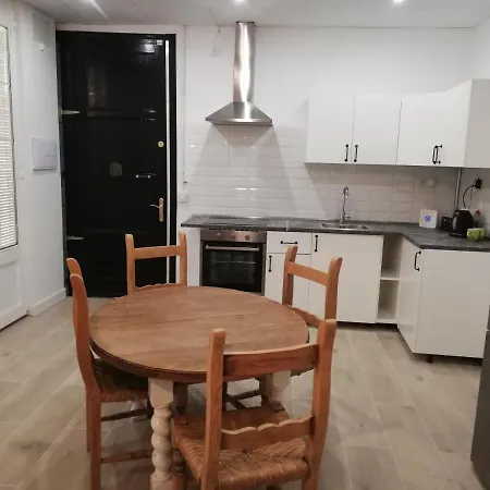 In Historic Centre 3rd Floor Apartament